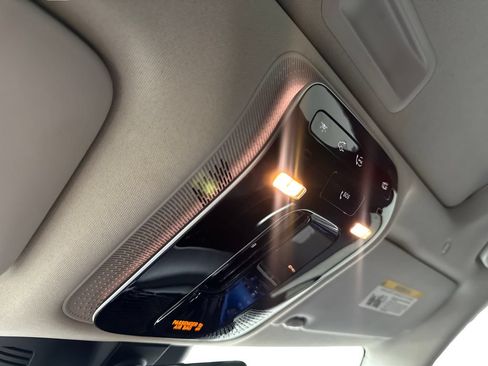 Used 2022 Mercedes-Benz C 300 4MATIC Sedan image 69