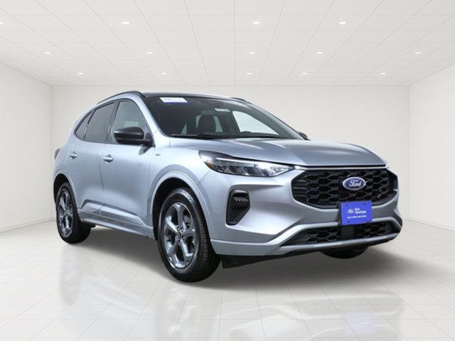 Certified 2023 Ford Escape ST-Line w/ Tech Pack #1 AWD/4WD image 1