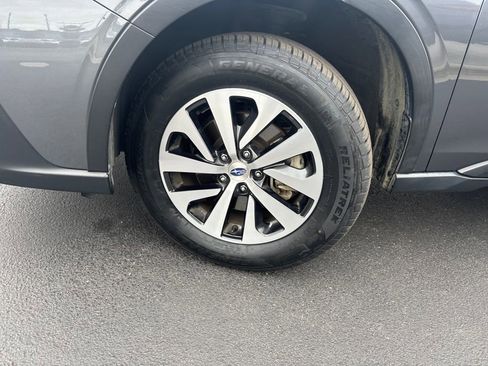 Used 2021 Subaru Outback Premium w/ Popular Package #1 image 9