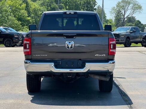 Used 2024 RAM 3500 Limited AWD/4WD image 53