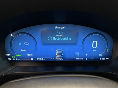 Used 2025 Ford Escape Platinum image 18