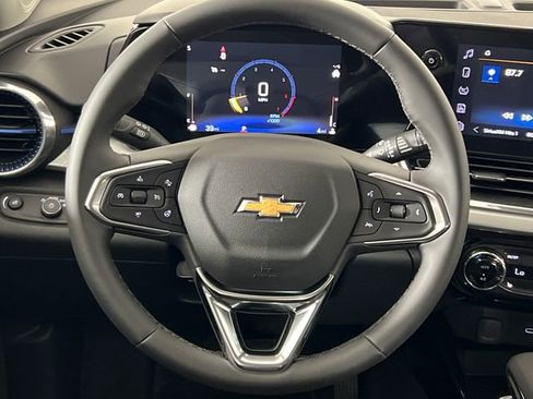New 2026 Chevrolet Trax LT FWD image 14