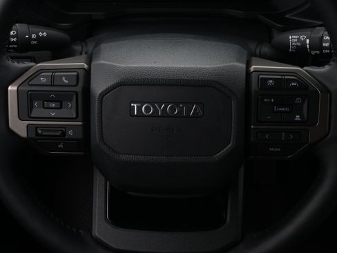 Used 2026 Toyota Land Cruiser AWD/4WD image 33