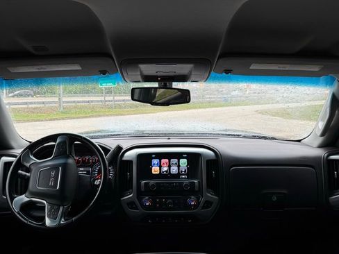 Used 2018 GMC Sierra 1500 SLE w/ SLE Value Package AWD/4WD image 16