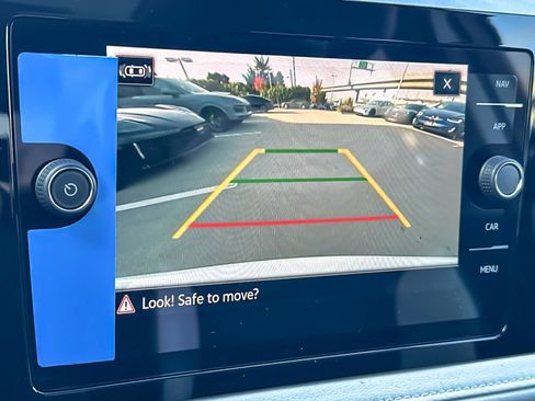 New 2026 Volkswagen Taos SEL image 19