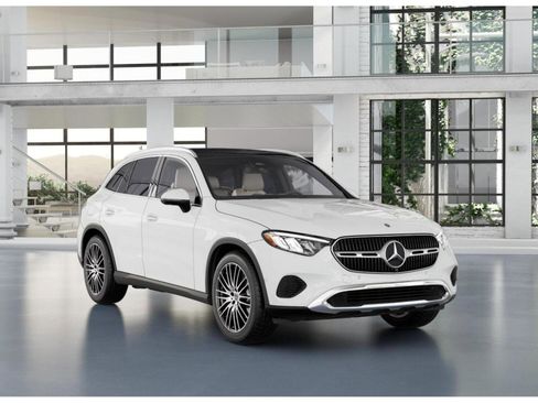 New 2026 Mercedes-Benz GLC 300 image 12