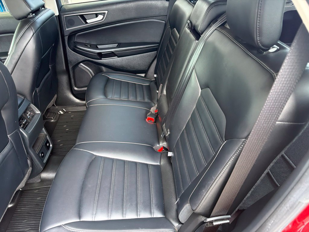 Used 2023 Ford Edge SEL w/ Convenience Package AWD/4WD image 11