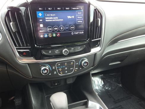 Certified 2021 Chevrolet Traverse LT image 22
