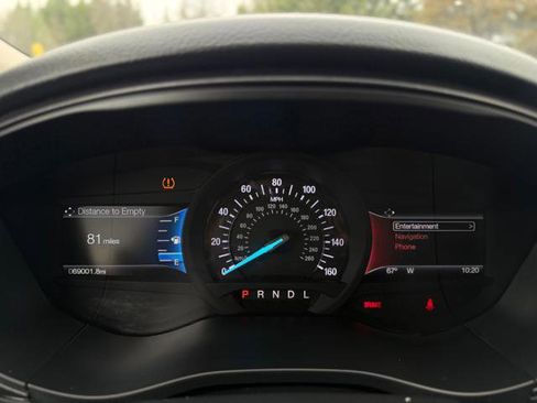 Used 2018 Ford Fusion SE w/ Equipment Group 201A image 21