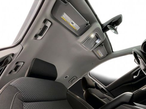 Used 2023 GMC Acadia SLE w/ Driver Convenience Package image 22