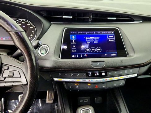 Used 2019 Cadillac XT4 Sport AWD/4WD image 17