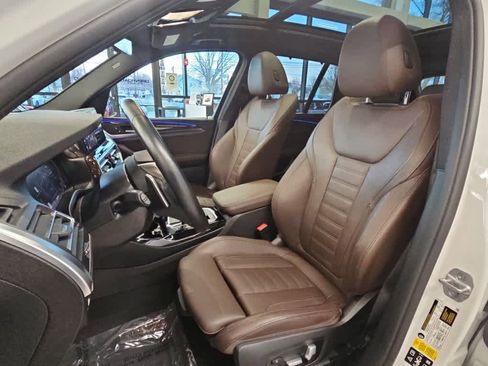 Used 2022 BMW X3 xDrive30i image 4