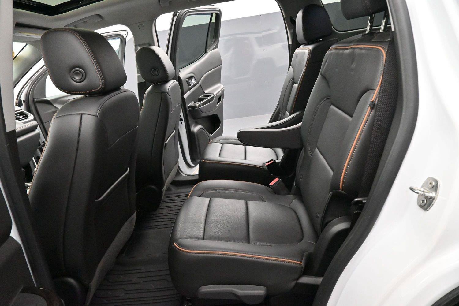 Used 2021 GMC Acadia AT4 w/ LPO, Floor Liner Package AWD/4WD image 33
