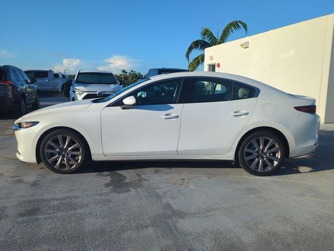 Used 2023 MAZDA MAZDA3 s FWD image 6