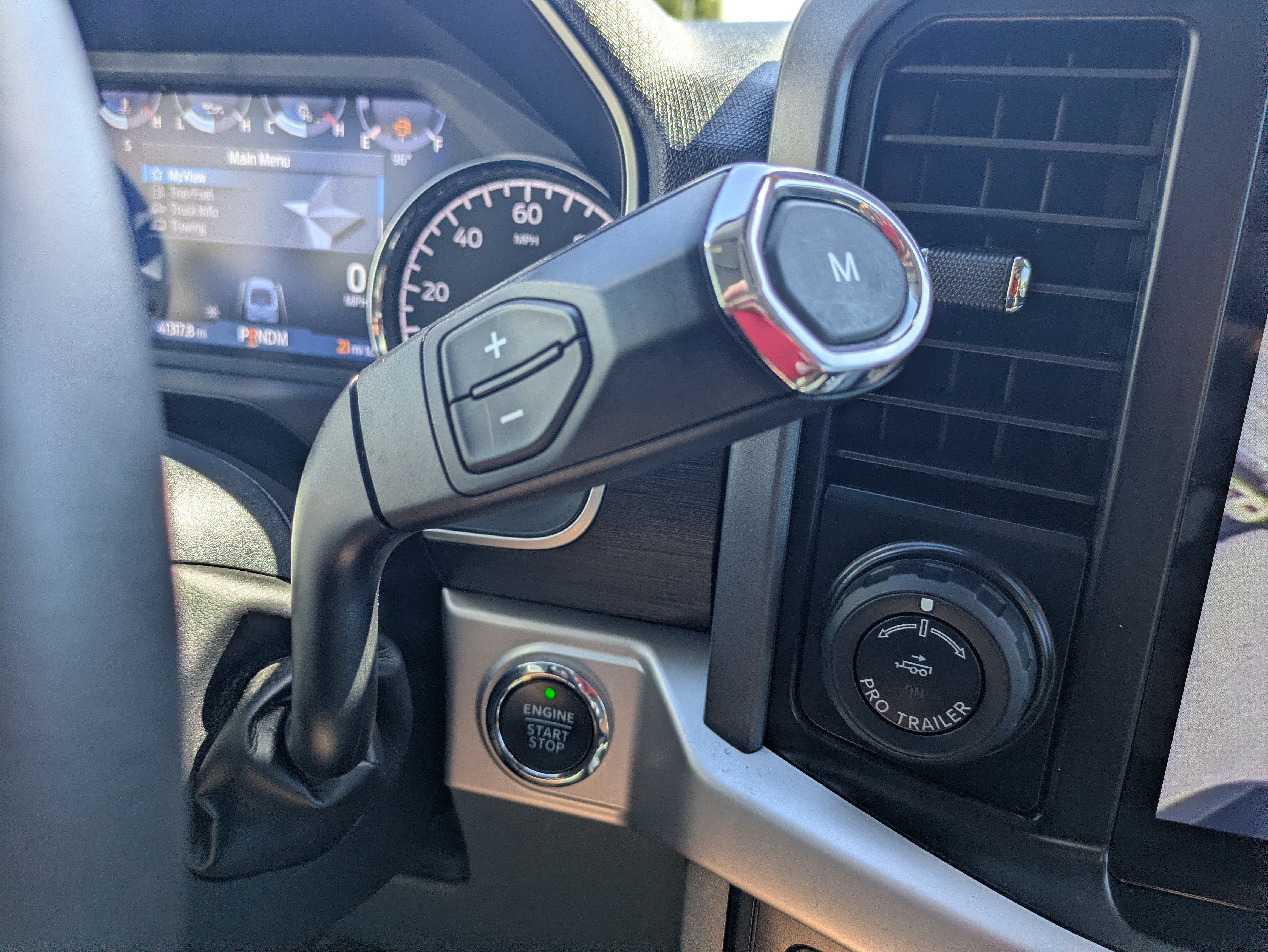 Used 2023 Ford F150 XLT w/ Equipment Group 302A High RWD image 38