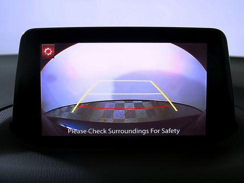 Used 2017 MAZDA MAZDA3 Grand Touring image 26