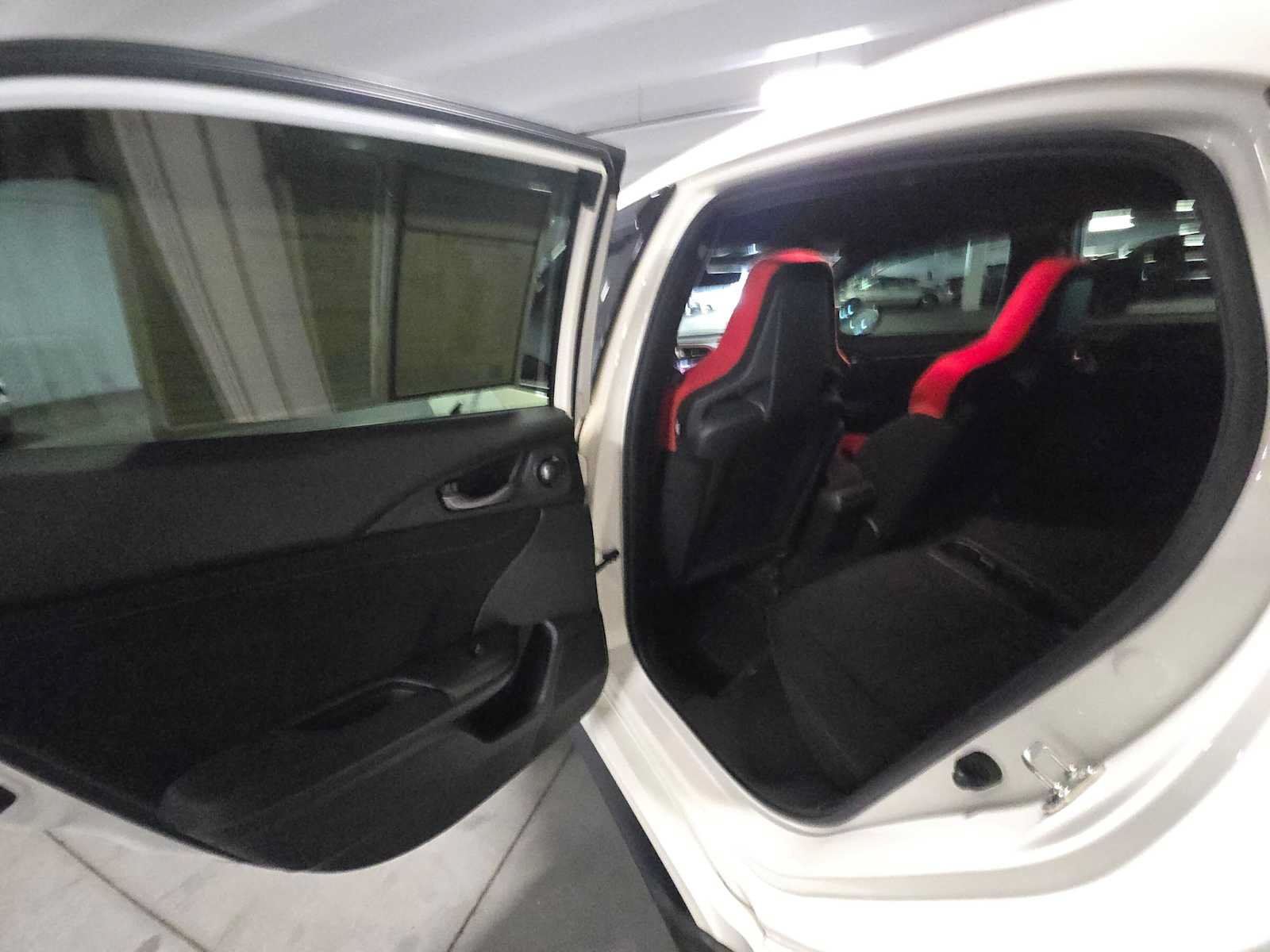 Used 2020 Honda Civic Type R image 15