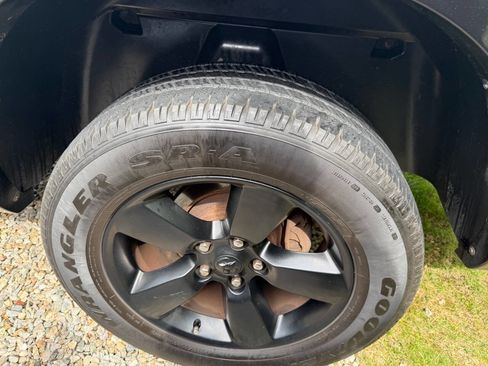 Used 2016 RAM 1500 Outdoorsman image 24