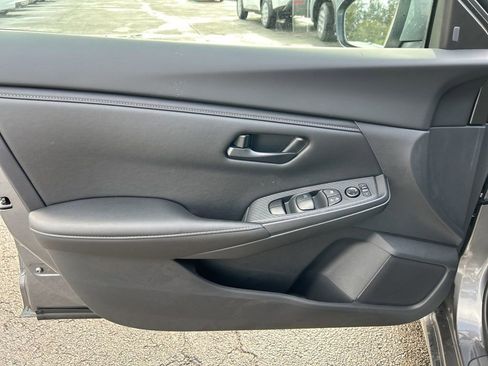 New 2025 Nissan Sentra S image 11