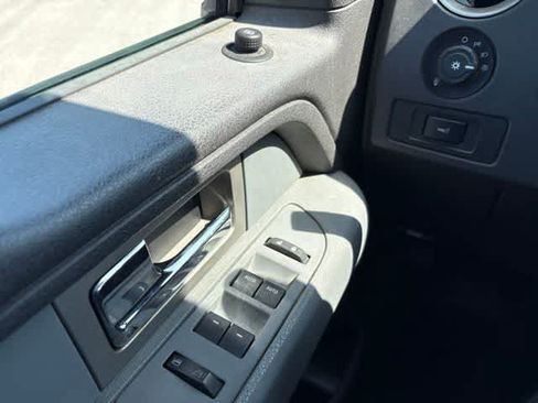 Used 2011 Ford F150 XLT w/ XLT Chrome Pkg RWD image 21