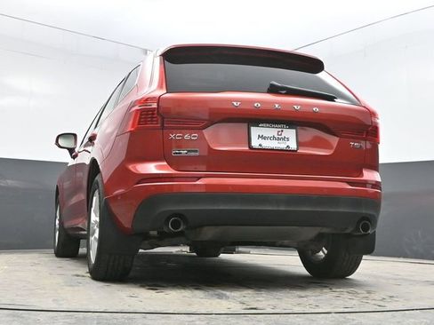 Used 2018 Volvo XC60 T5 Momentum w/ Convenience Package image 36