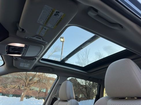 Used 2022 Subaru Forester Premium image 22