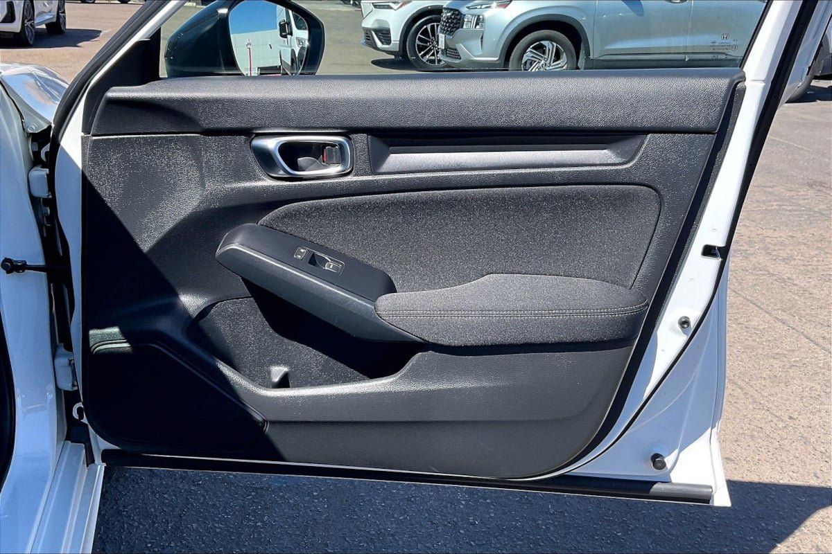 Used 2025 Honda Civic LX image 19