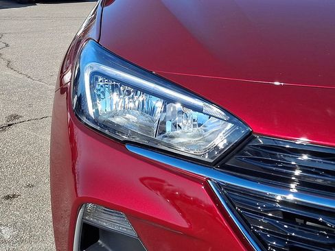 Used 2023 Buick Encore GX Select image 12