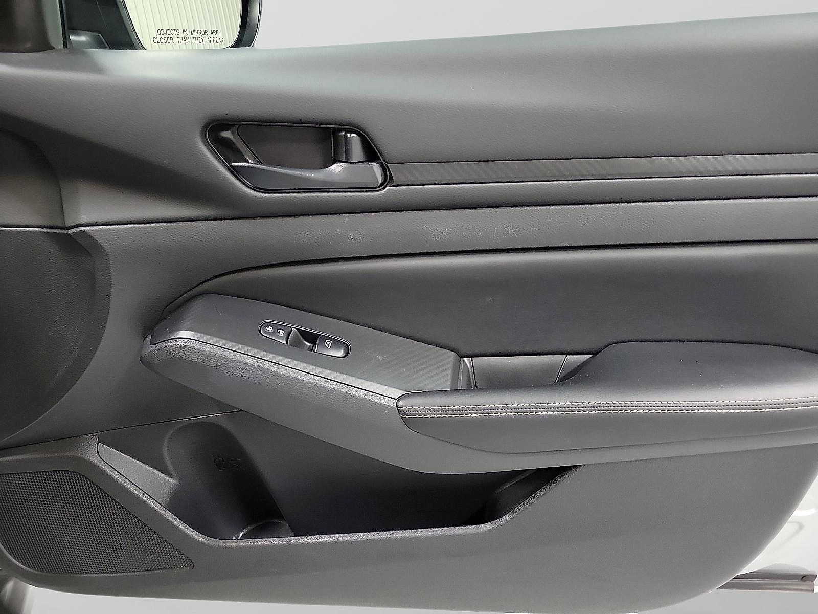 Used 2026 Nissan Altima 2.5 SV FWD image 15