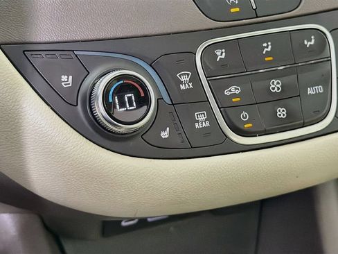 Used 2024 Chevrolet Malibu LT FWD image 26