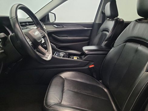 Used 2021 Jeep Grand Cherokee L Limited image 17