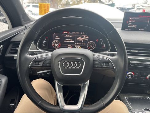 Used 2019 Audi Q7 3.0T Premium Plus image 16