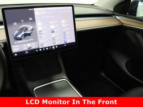 Used 2024 Tesla Model Y Long Range image 16