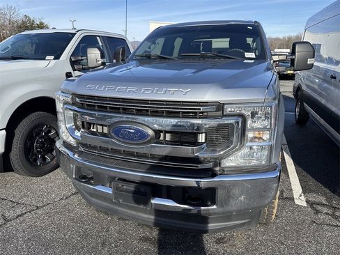 Used 2022 Ford F250 XLT image 4