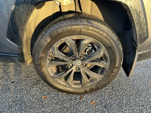 Used 2024 Toyota RAV4 XSE w/ Weather Package image 9