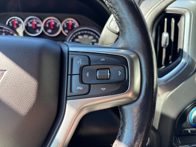 Used 2021 Chevrolet Silverado 1500 RST w/ Z71 Off-Road Package AWD/4WD image 21