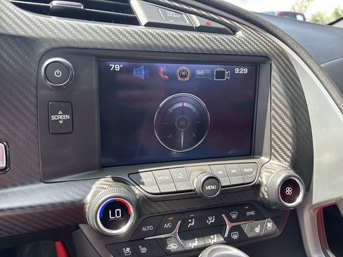 Used 2017 Chevrolet Corvette Stingray Convertible RWD image 19