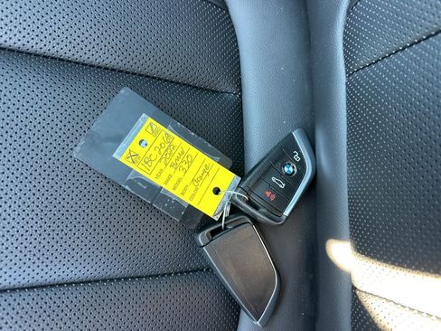 Used 2022 BMW 330i Sedan image 35