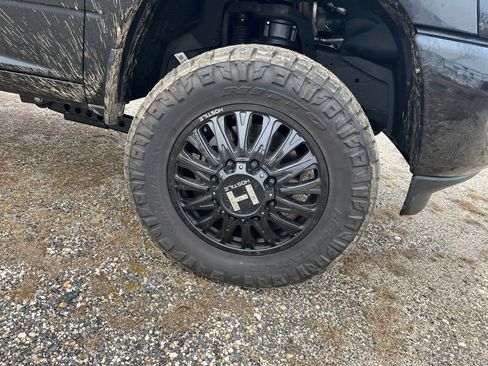 Used 2025 RAM 3500 Big Horn image 4