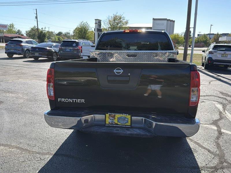 Used 2016 Nissan Frontier S RWD image 8