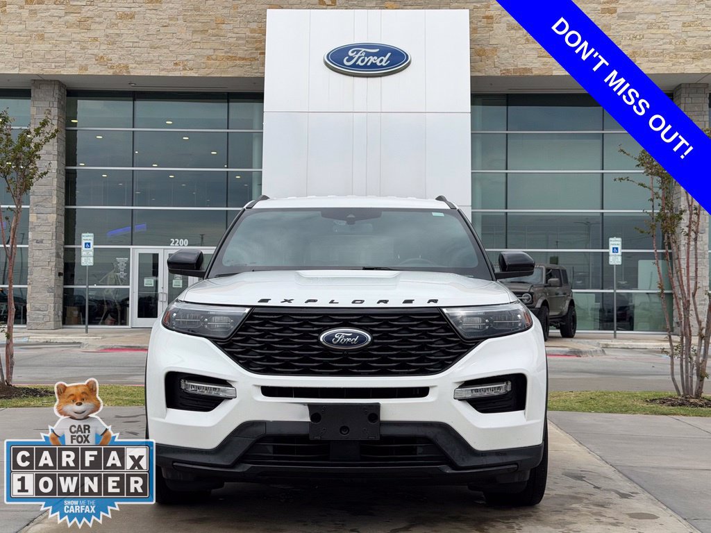 Used 2023 Ford Explorer ST-Line w/ Class IV Trailer Tow Package RWD image 2