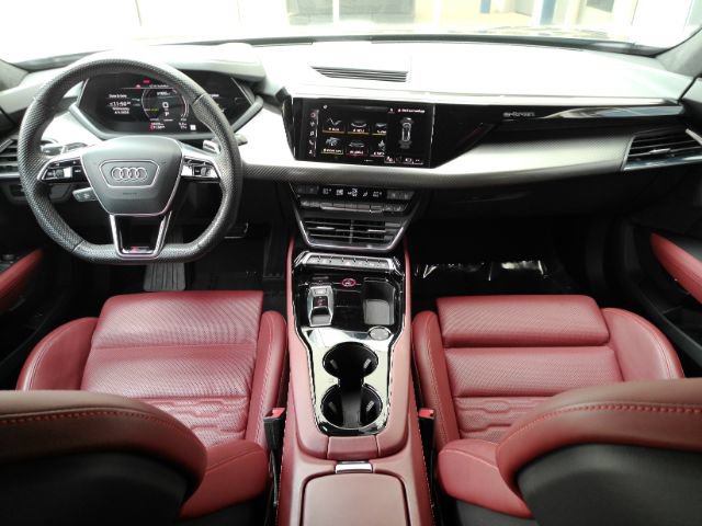 Used 2023 Audi RS e-tron GT w/ Ceramic Brake Package AWD/4WD image 2