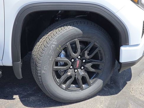 New 2026 GMC Sierra 1500 Elevation w/ Elevation Premium Package AWD/4WD image 27