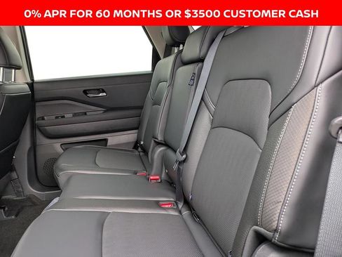 New 2026 Nissan Pathfinder SL FWD image 19