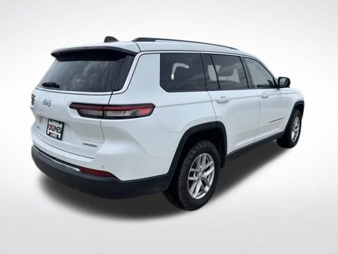 Used 2023 Jeep Grand Cherokee L Laredo AWD/4WD image 9