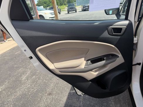 Used 2022 Ford EcoSport S AWD/4WD image 16