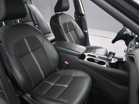 Used 2025 Nissan Altima 2.5 SR image 26