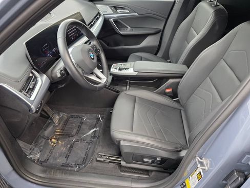 Used 2023 BMW X1 xDrive28i w/ Premium Package AWD/4WD image 9