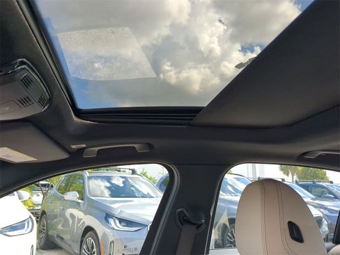 New 2026 BMW 330i Sedan w/ M Sport Package image 20