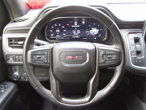 Used 2023 GMC Yukon XL AT4 w/ AT4 Premium Package image 27